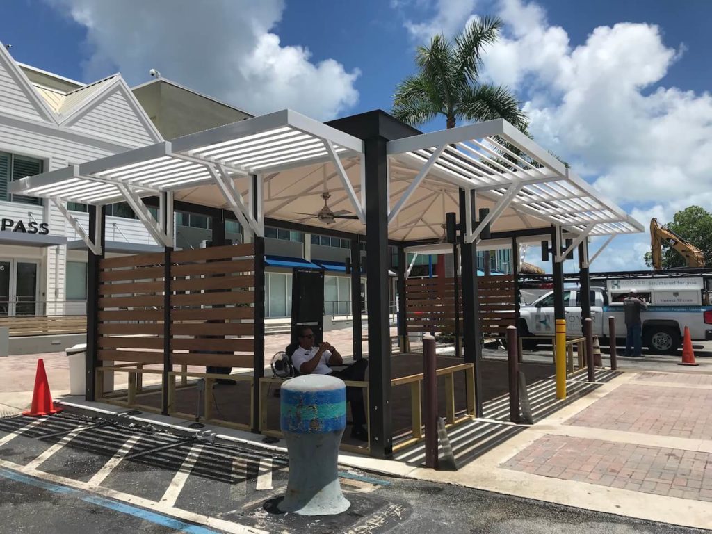 Choosing A Metal Awning Manufacturer To Work With In Florida Commercial Metal Awnings Metal Canopy Datum Metals